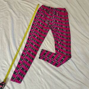 LuLaRoe Women's Leggings in Pink and Black Zigzag